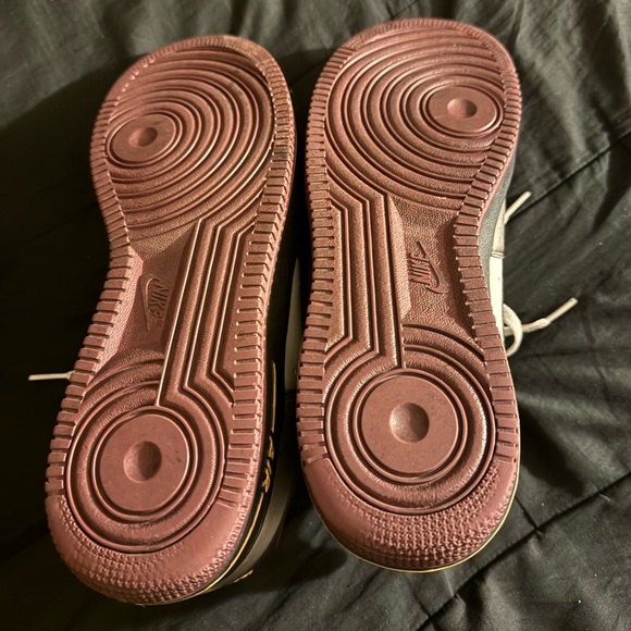 Nike Air Force Ones - Picture 7 of 7